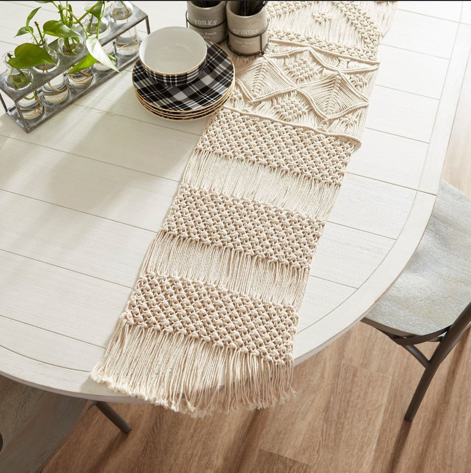 WovenEdge β Handmade Table Runner
