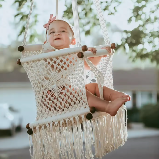 CuddleCradle – Handmade Baby Swing