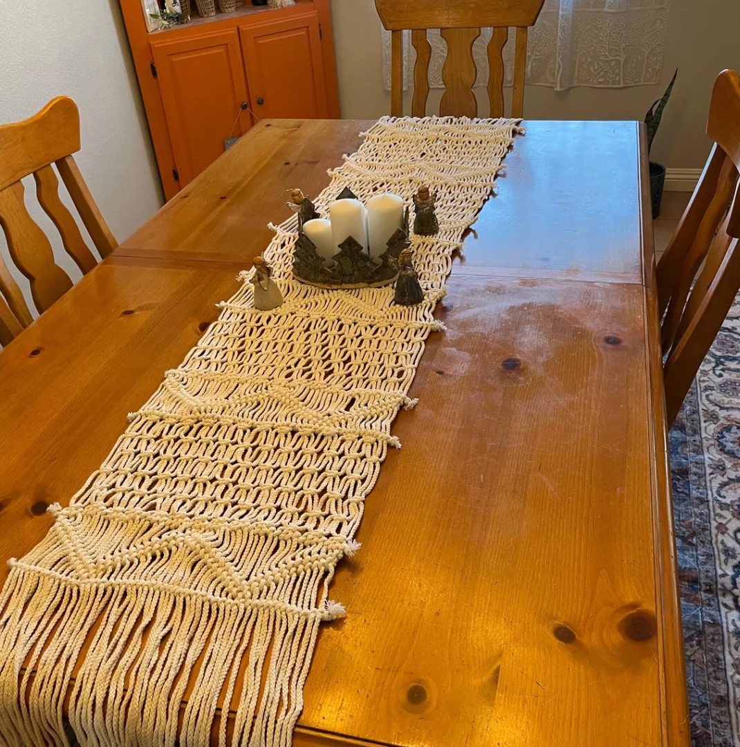 ThreadLane – Handmade Table Runner
