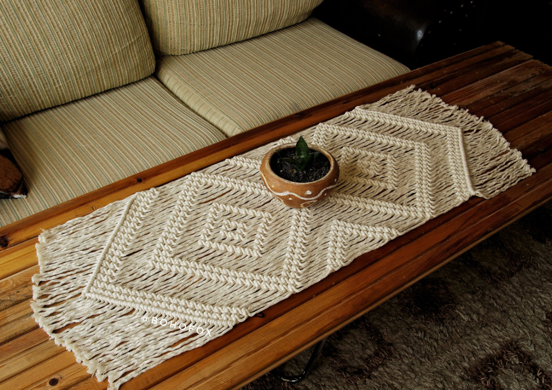 TableTales – Handmade Table Runner